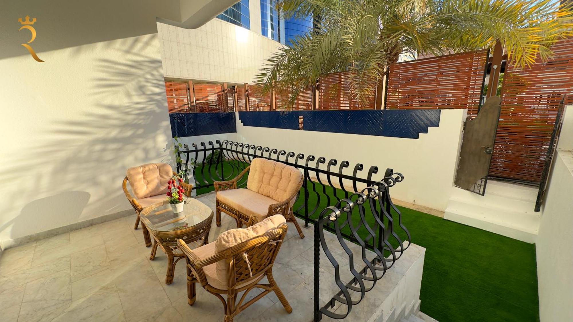 Apartment Elegant In Al Danah Perfect For Relaxation *