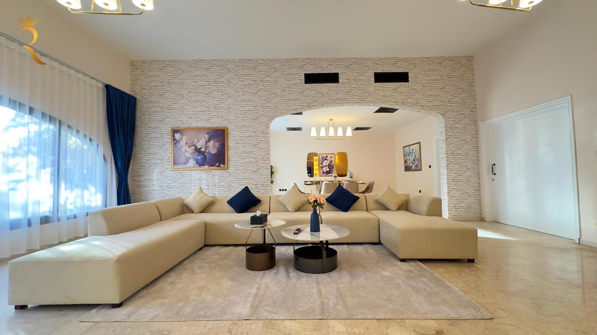 Elegant In Al Danah Perfect For Relaxation * Abu Dhabi