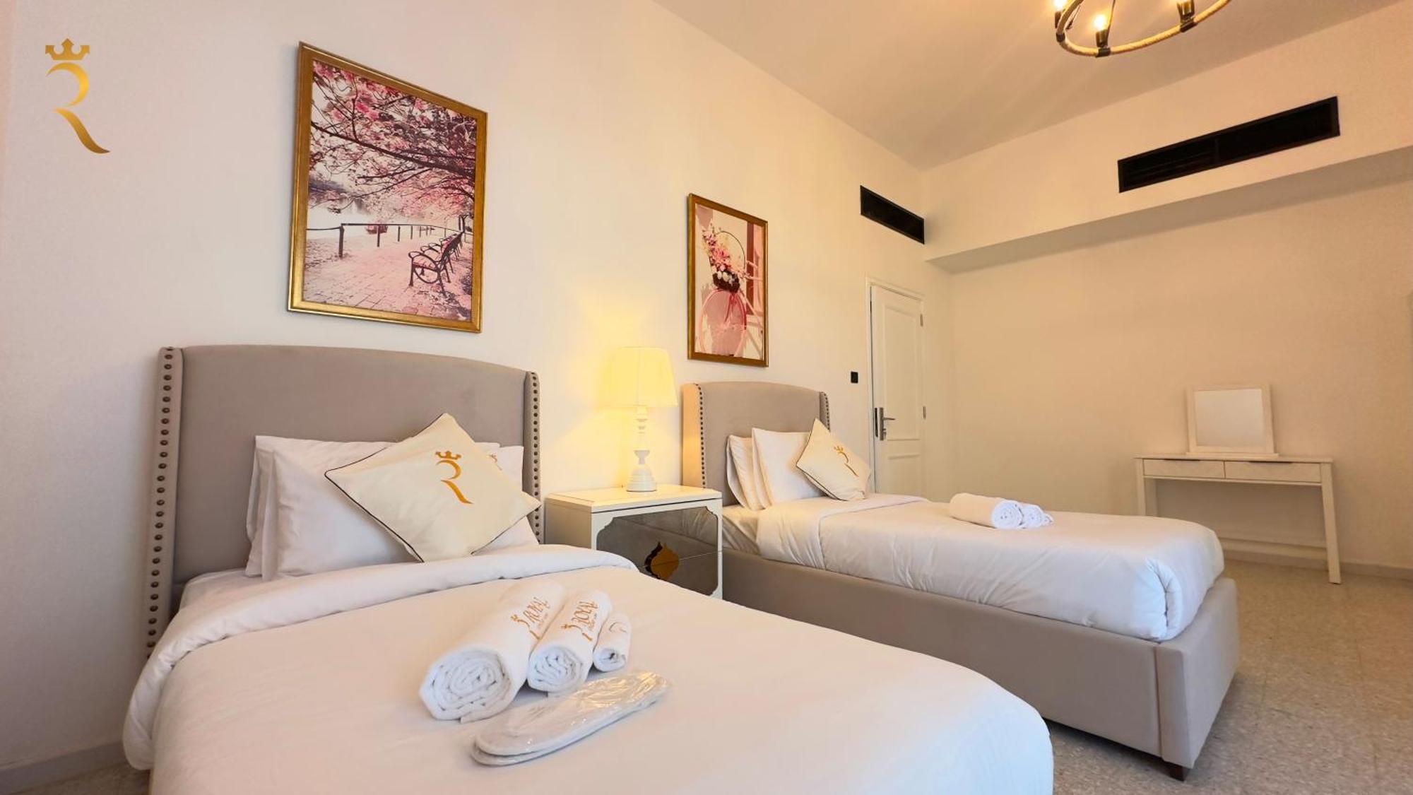 Apartment Elegant In Al Danah Perfect For Relaxation