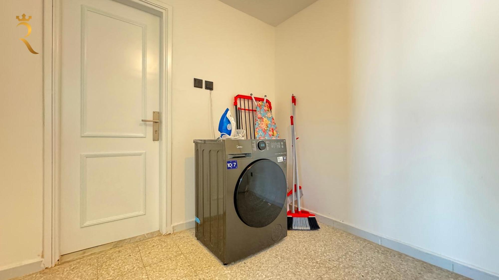 Apartment Elegant In Al Danah Perfect For Relaxation *